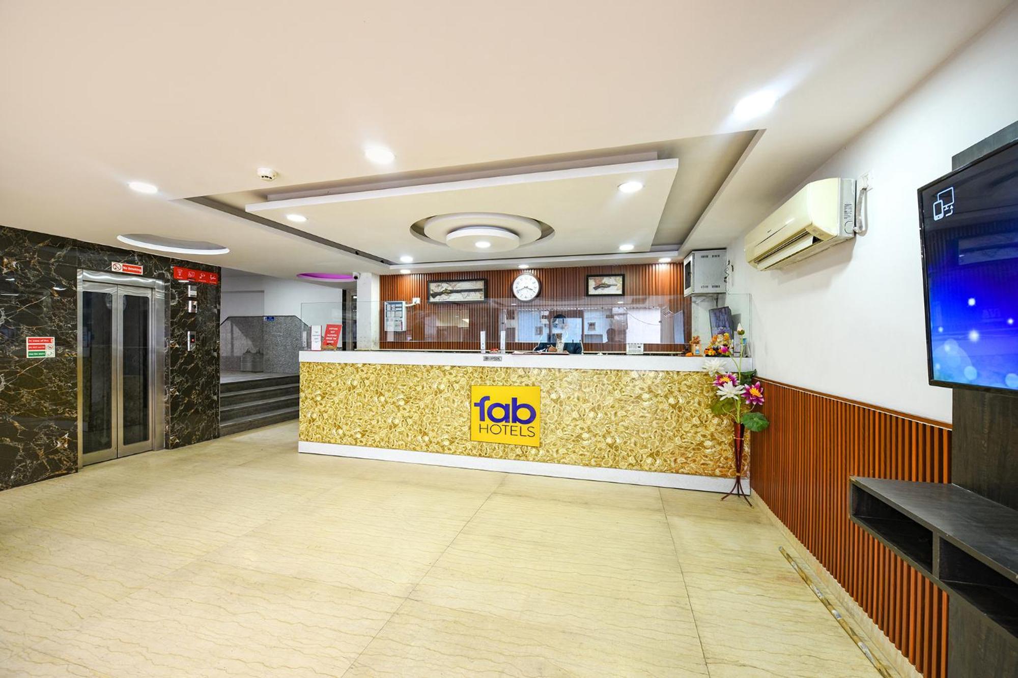 Fabhotel Belwood Near Igi Airport Nuova Delhi Esterno foto